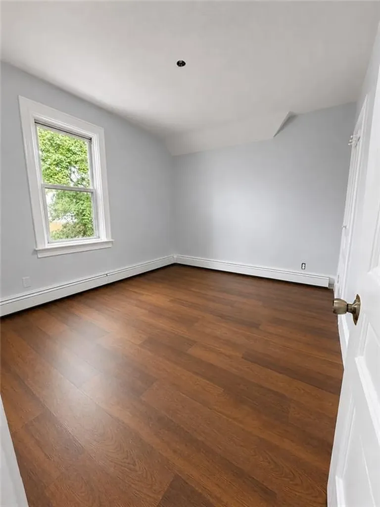 982 Douglas Avenue Providence RI 02904