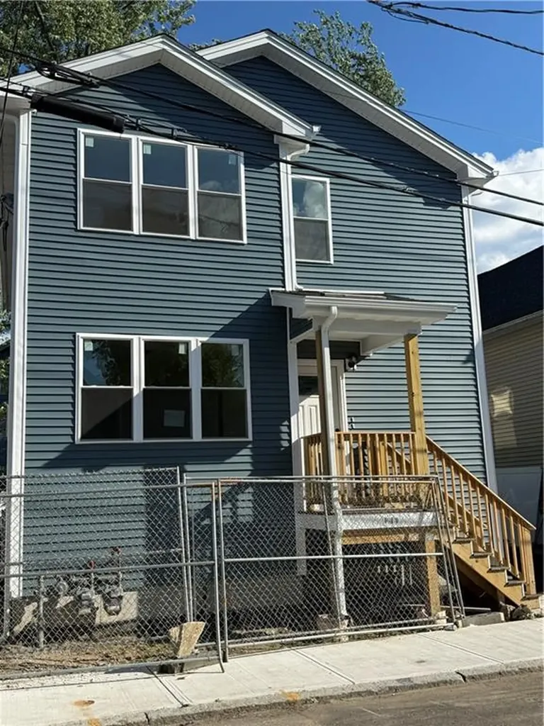 41 Gladstone Street Providence RI 02905