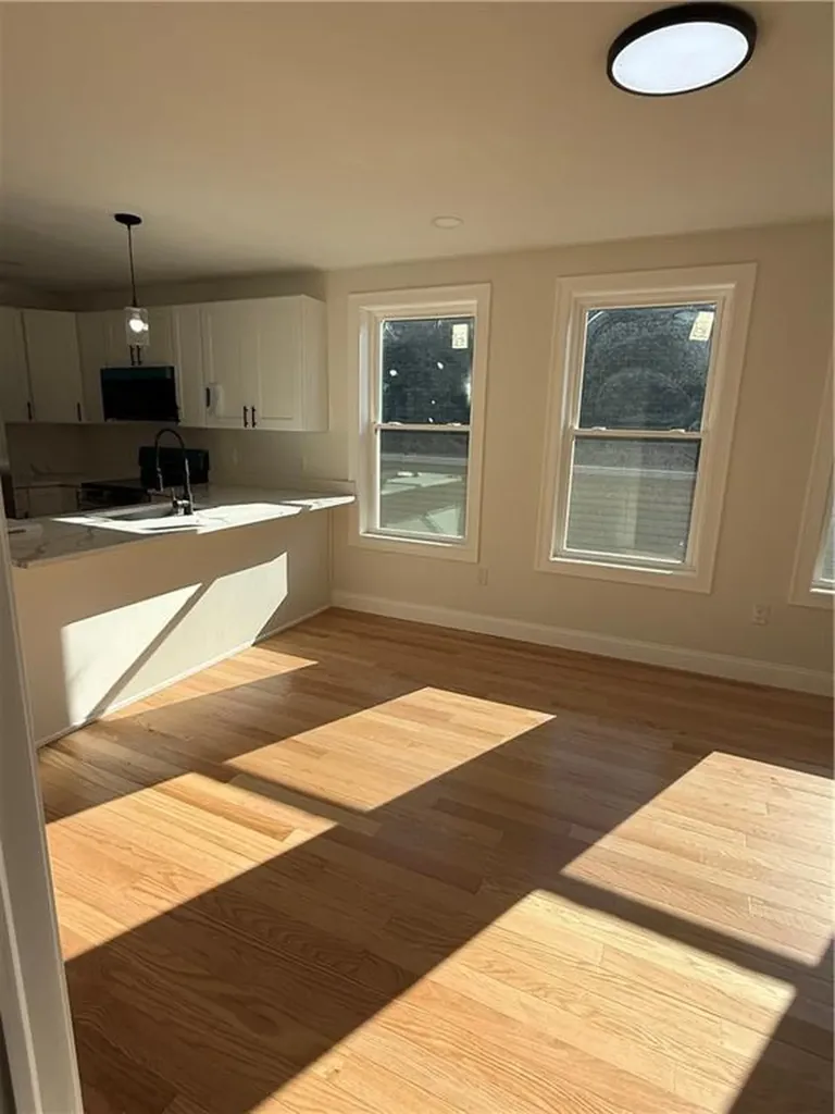 41 Gladstone Street Providence RI 02905