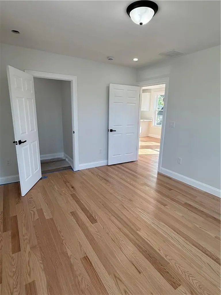 41 Gladstone Street Providence RI 02905