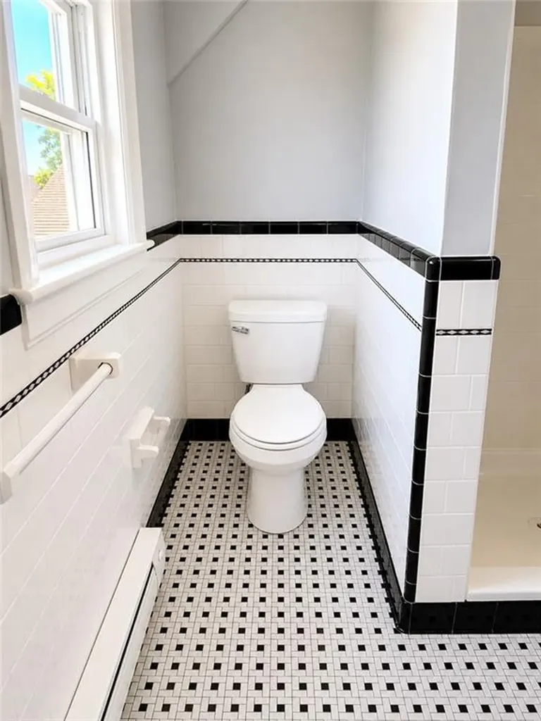 380 Farmington Avenue Cranston RI 02920