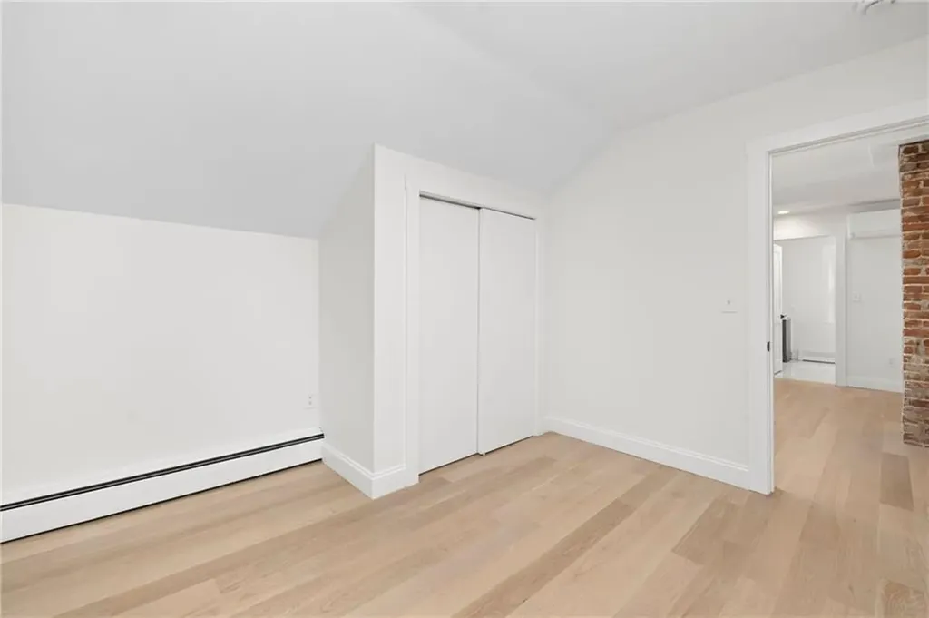28 Young Street Newport RI 02840