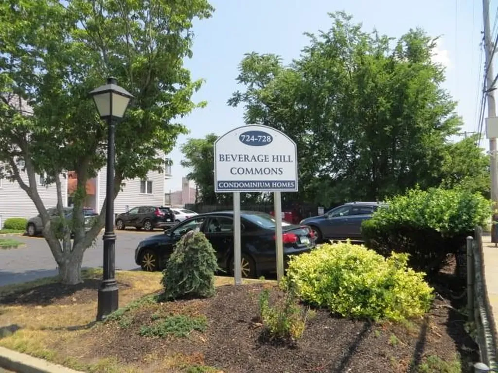 728 Beverage Hill Avenue Pawtucket RI 02861