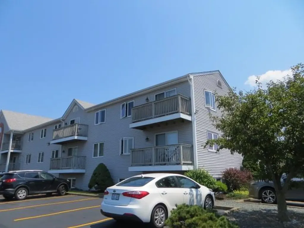 728 Beverage Hill Avenue Pawtucket RI 02861