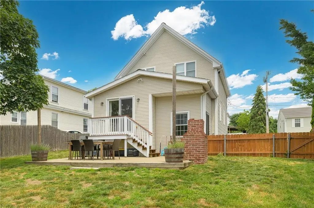 259 Juniper Street East Providence RI 02914