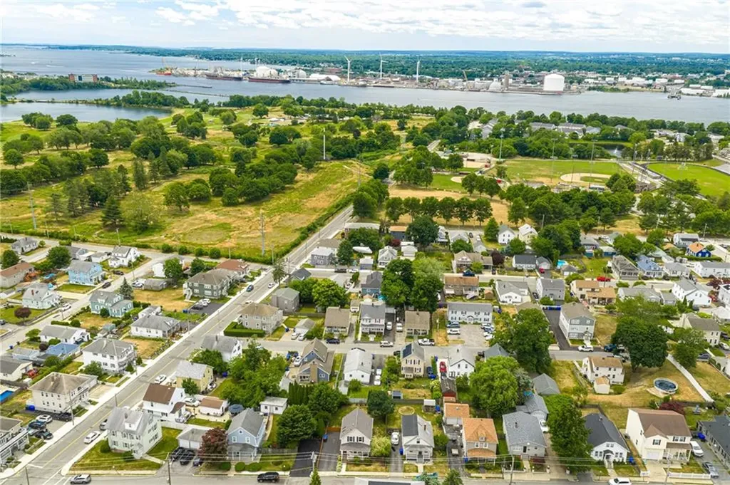 259 Juniper Street East Providence RI 02914