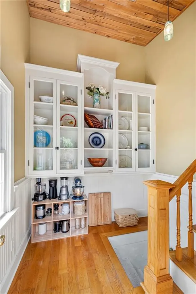 259 Juniper Street East Providence RI 02914
