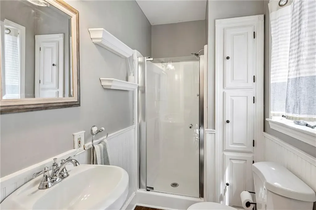 259 Juniper Street East Providence RI 02914