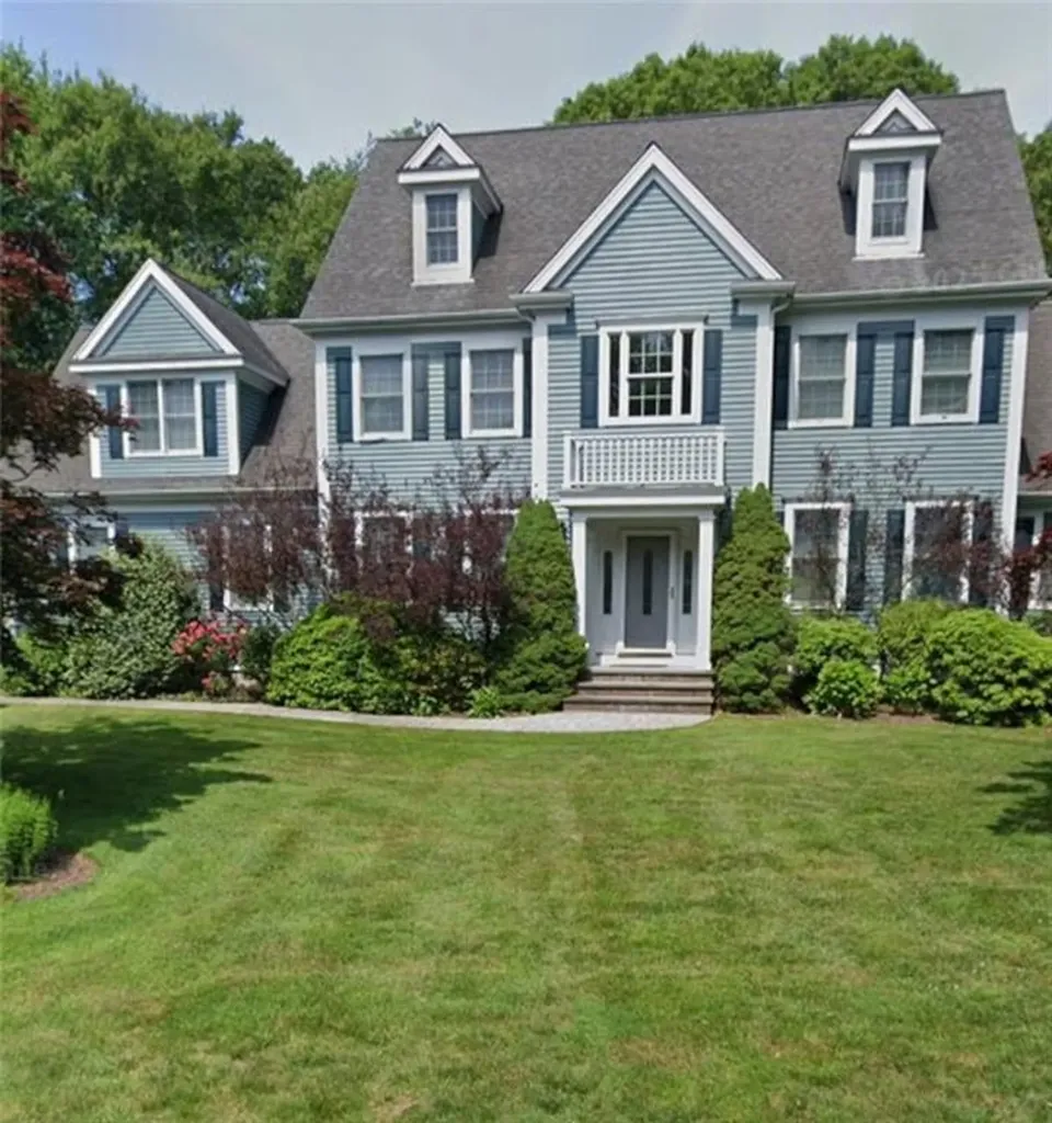 90 Sycamore Lane North Kingstown RI 02874
