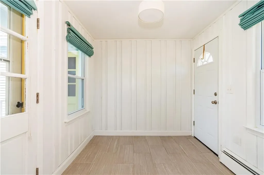 11 Bellevue Drive Cranston RI 02920