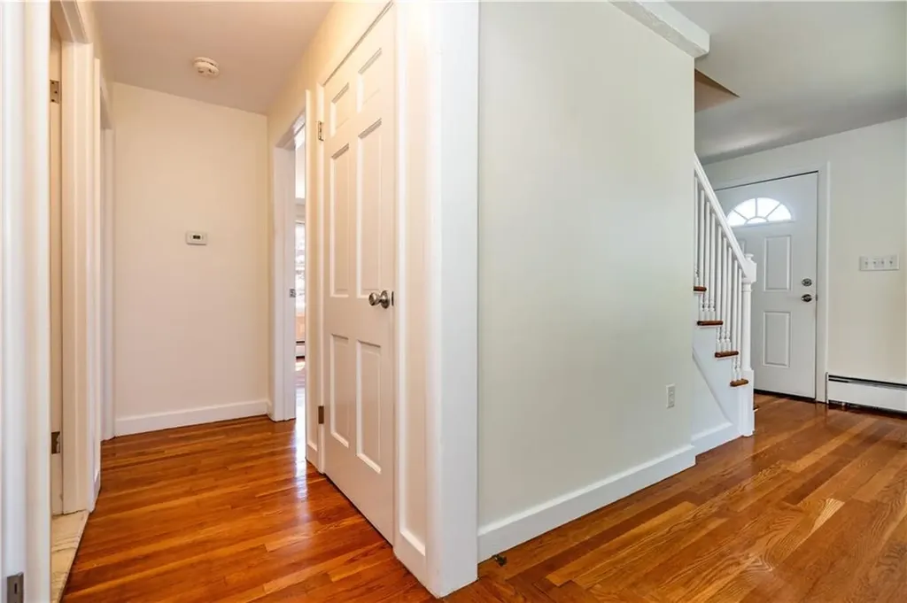 11 Bellevue Drive Cranston RI 02920