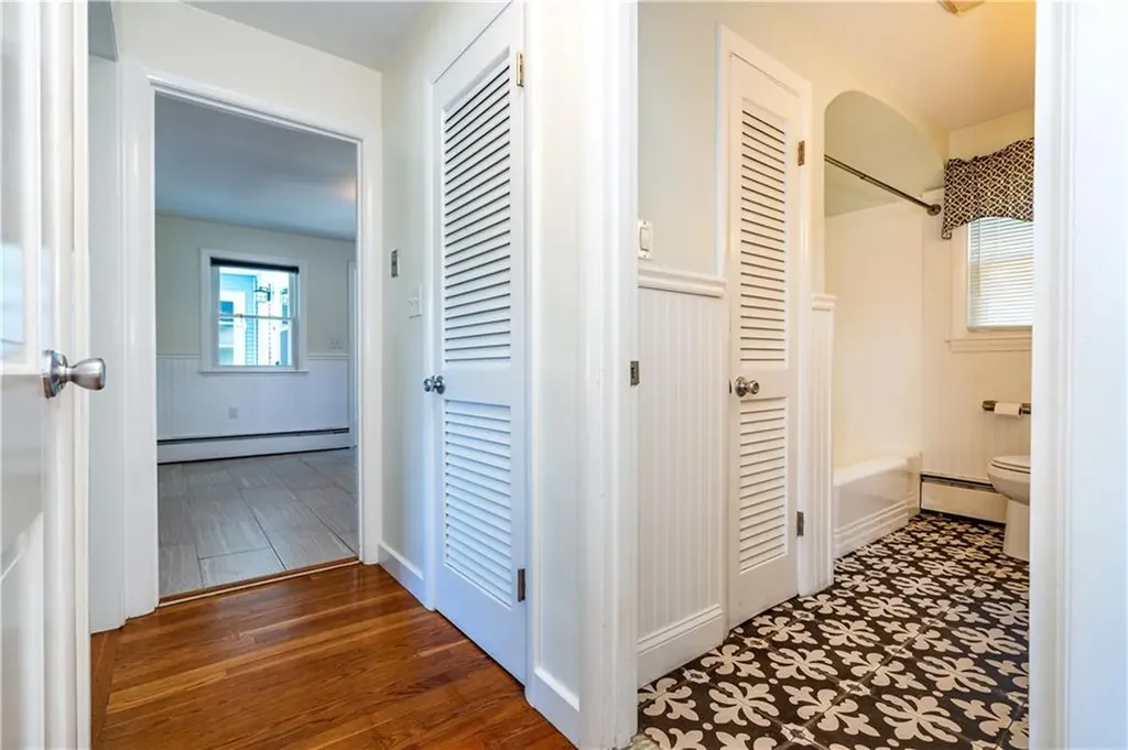 11 Bellevue Drive Cranston RI 02920