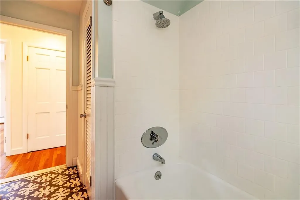 11 Bellevue Drive Cranston RI 02920