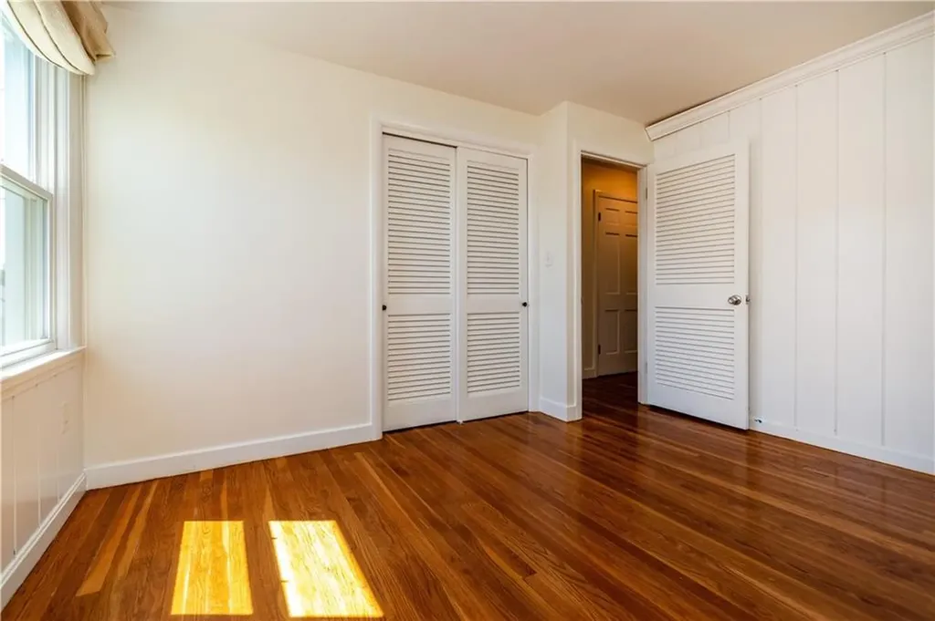 11 Bellevue Drive Cranston RI 02920