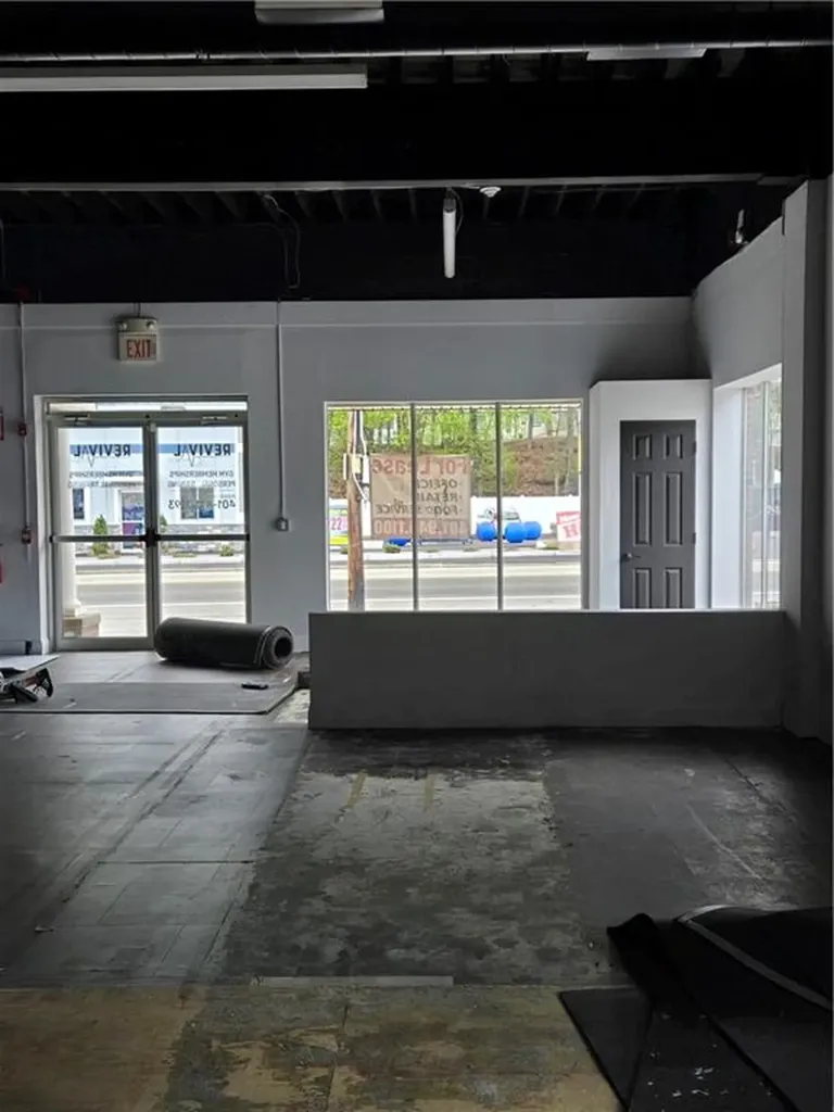 800 Oaklawn Avenue Cranston RI 02920