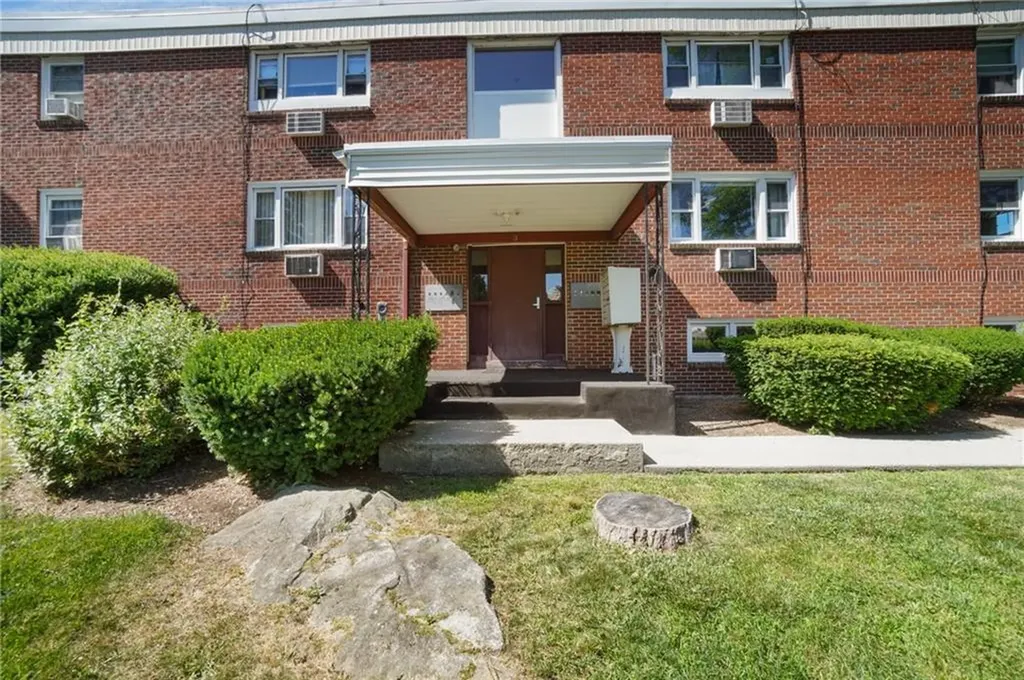 2160 Mineral Spring Avenue North Providence RI 02911
