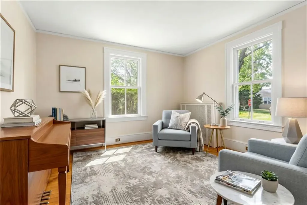 40 South Lane Barrington RI 02806