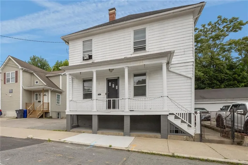 144 Dante Street Providence RI 02908