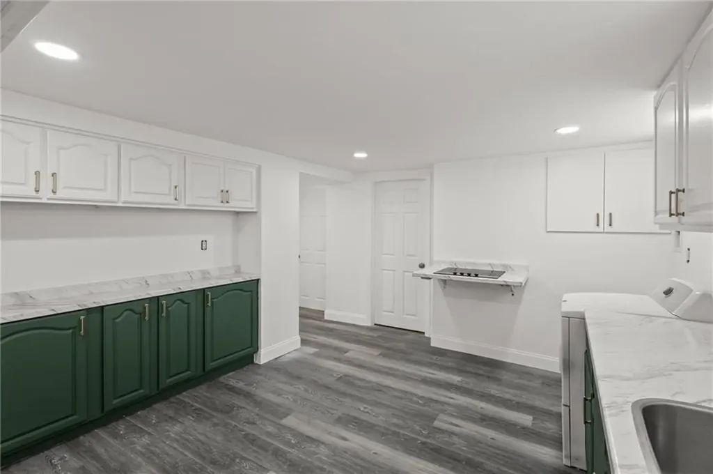 144 Dante Street Providence RI 02908