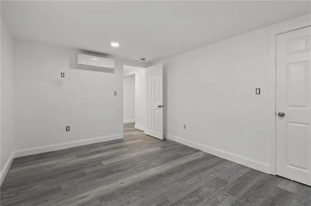 144 Dante Street Providence RI 02908