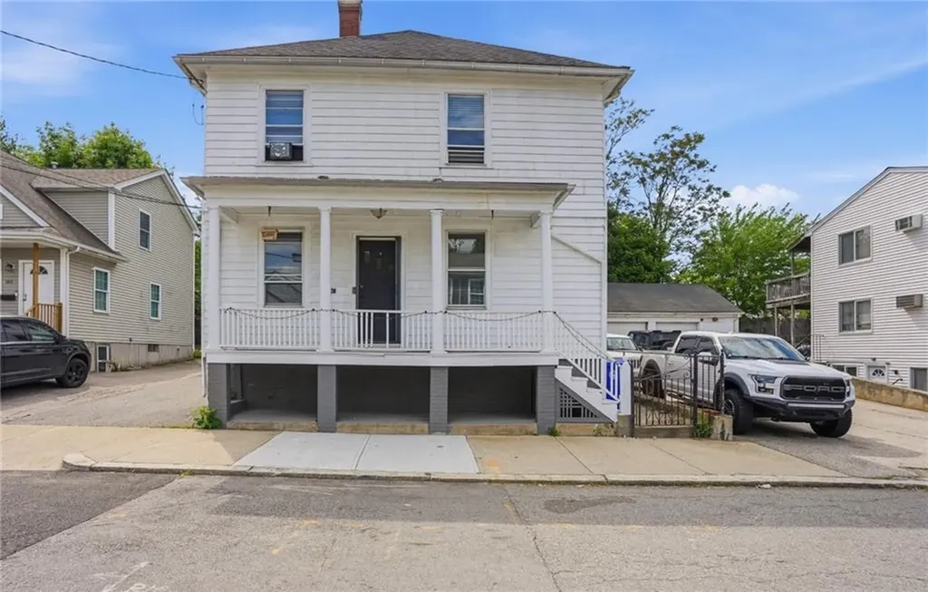 144 Dante Street Providence RI 02908