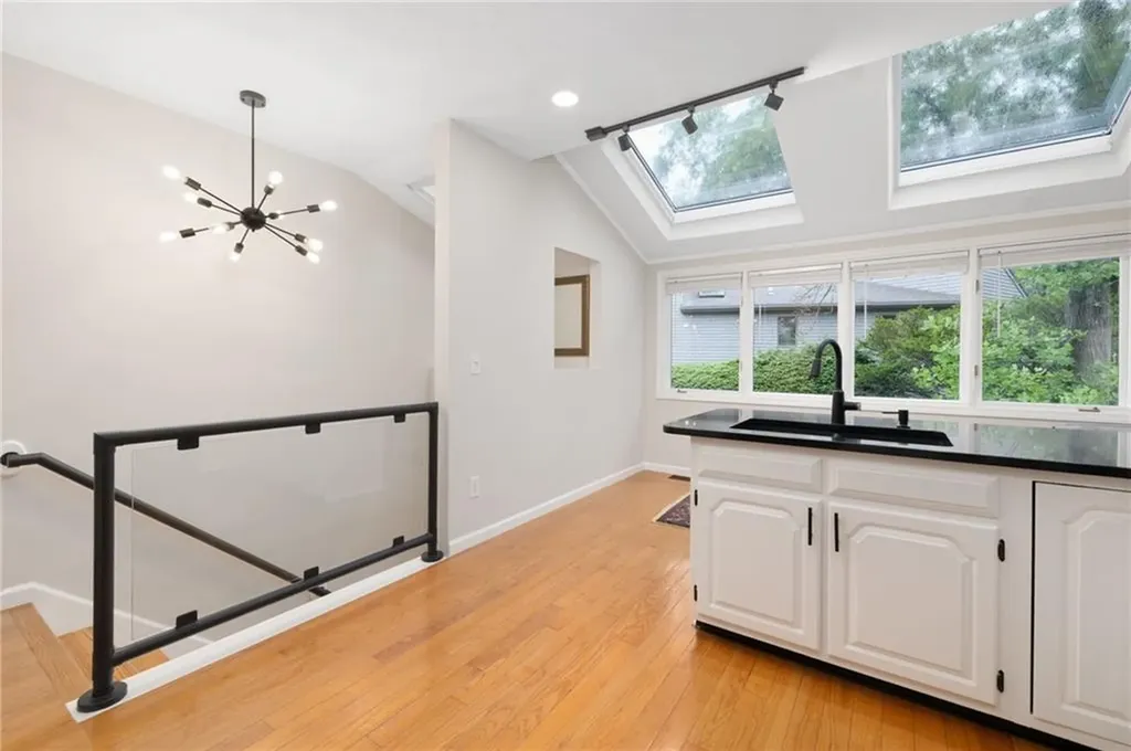 4480 Post Road Warwick RI 02818