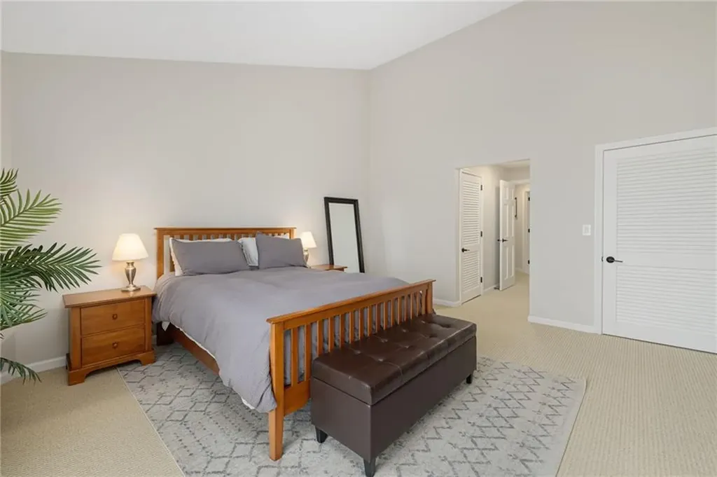 4480 Post Road Warwick RI 02818