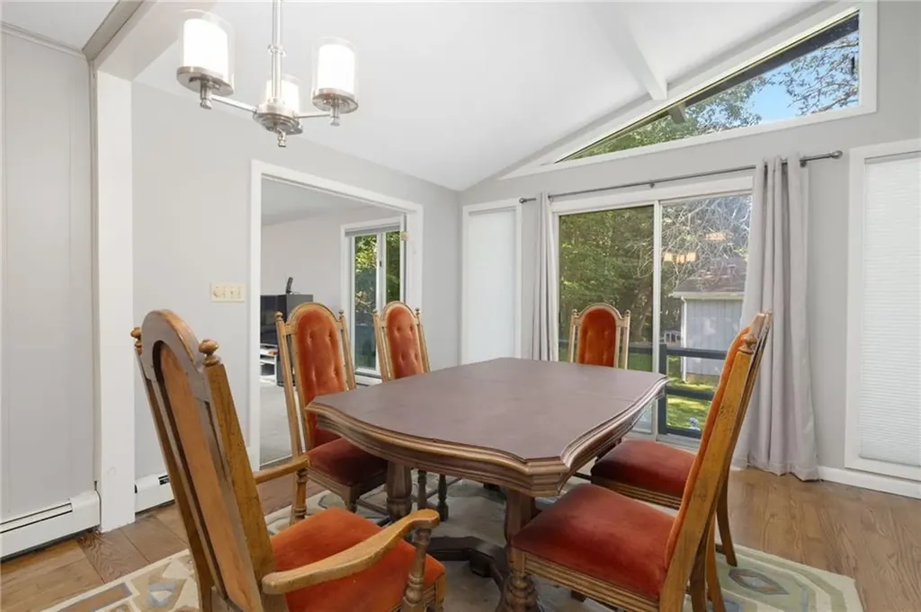 58 Rip Van Winkle Circle Warwick RI 02886