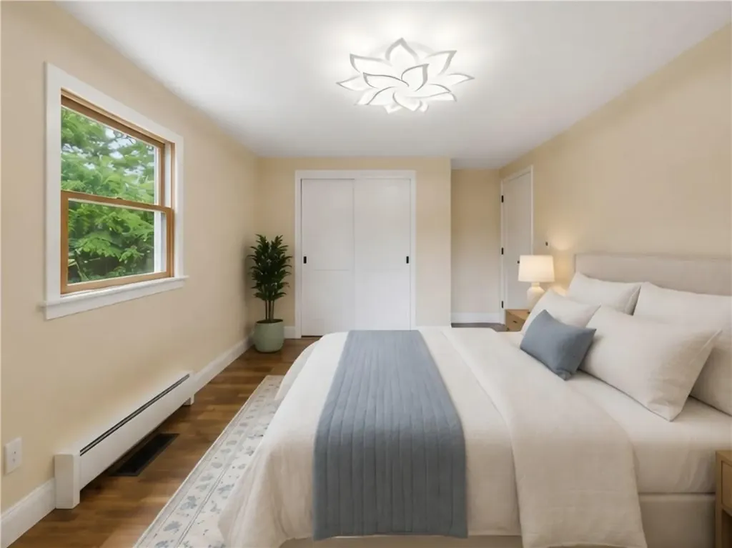 25 Dinonsie Way South Kingstown RI 02879