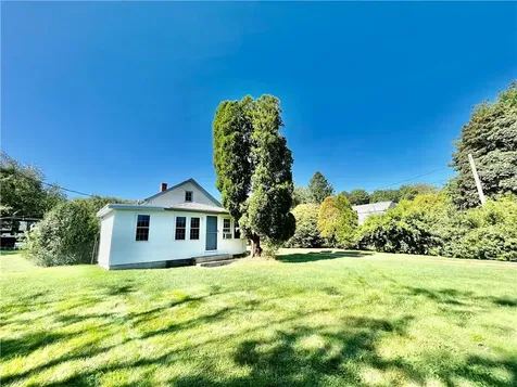 27 South Shore Road Little Compton RI 02837