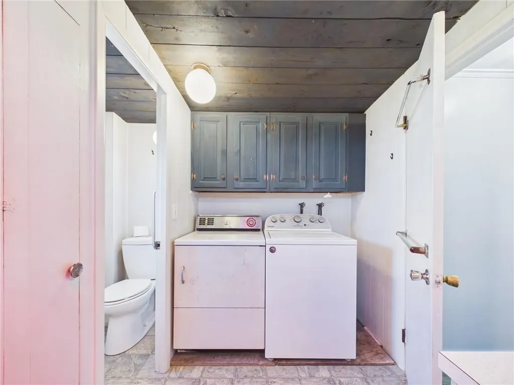 1127 Succotash Road Narragansett RI 02879