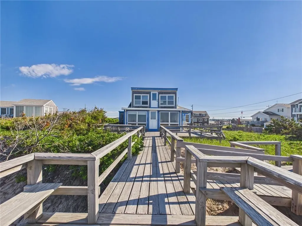 1127 Succotash Road Narragansett RI 02879