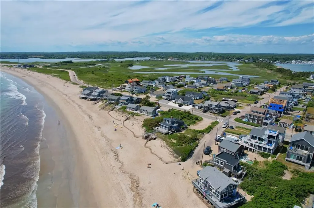 1127 Succotash Road Narragansett RI 02879