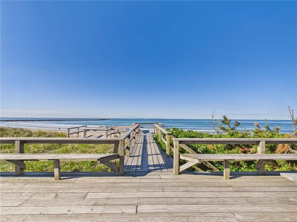 1127 Succotash Road Narragansett RI 02879