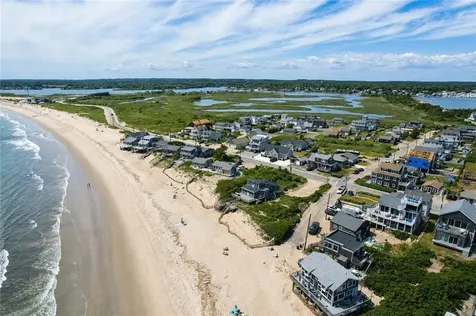 1127 Succotash Road Narragansett RI 02879
