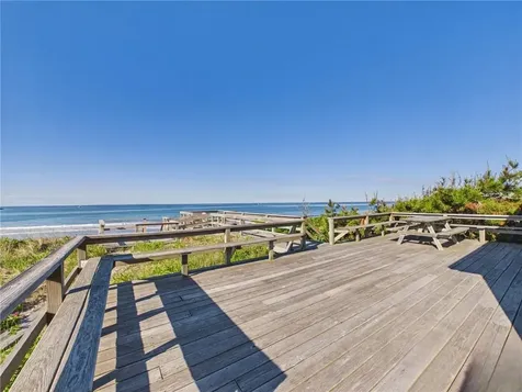 1127 Succotash Road Narragansett RI 02879