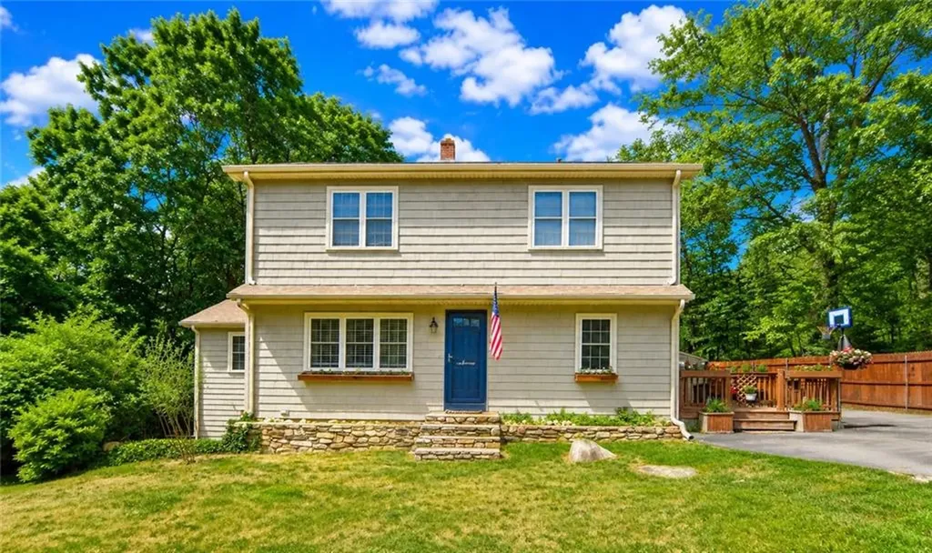 20 Whipple Road Smithfield RI 02917