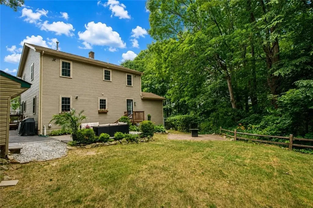 20 Whipple Road Smithfield RI 02917