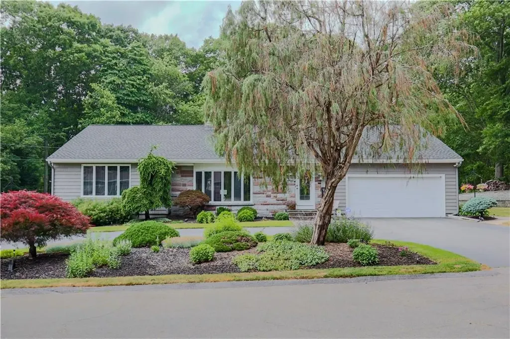 42 Elmdale Avenue Johnston RI 02919