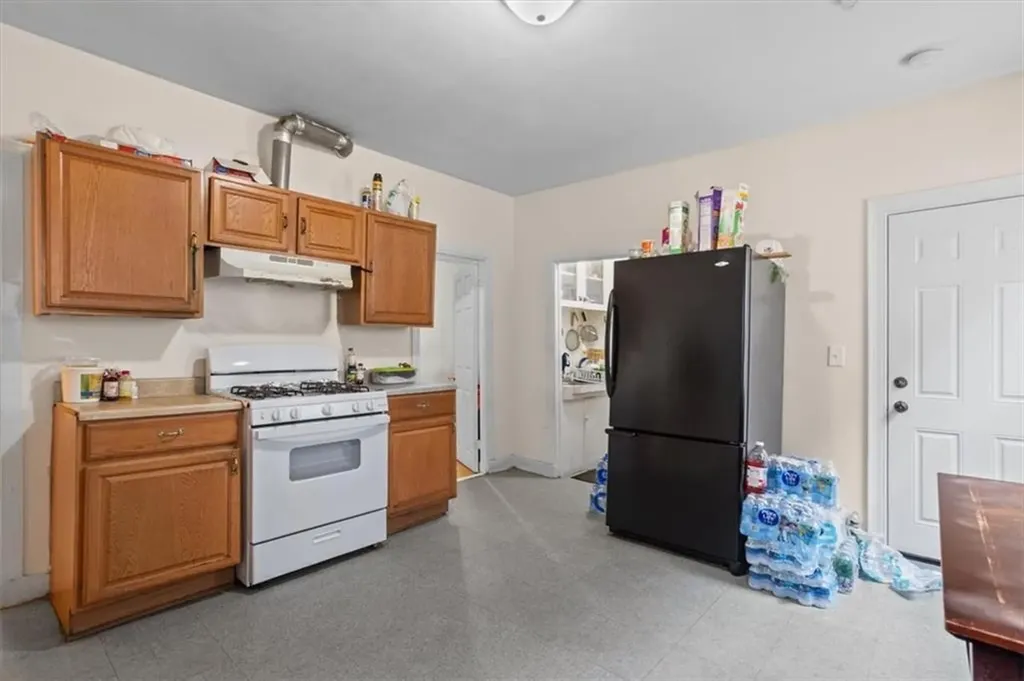 33 Wood Street Providence RI 02907