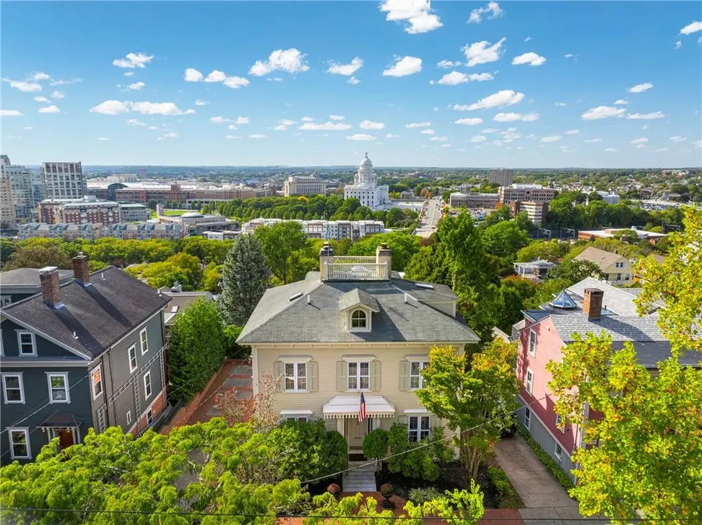98 Congdon Street Providence RI 02906