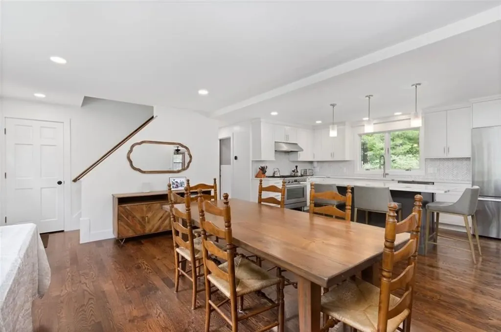 257 Shannock Road South Kingstown RI 02879