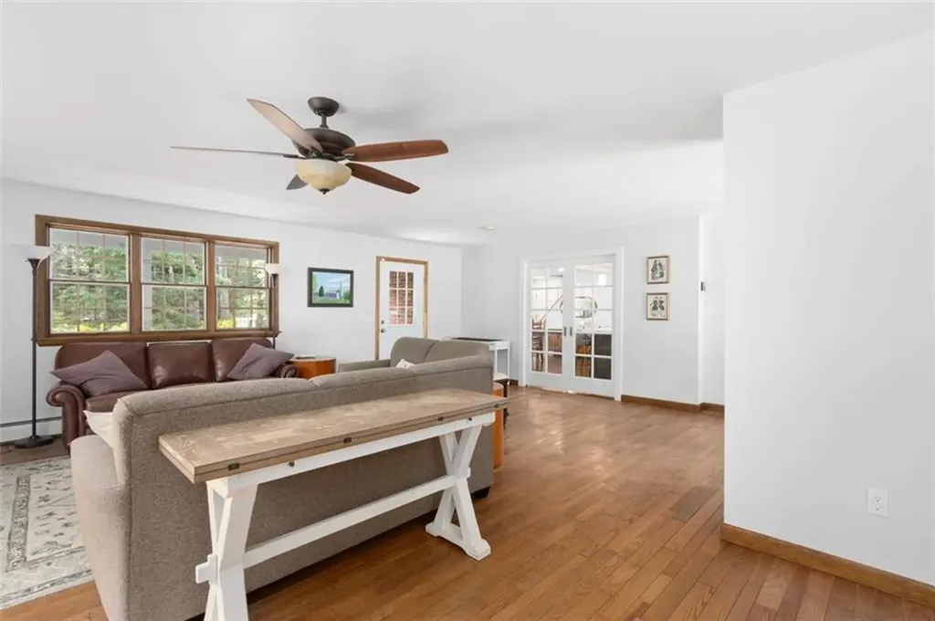 257 Shannock Road South Kingstown RI 02879