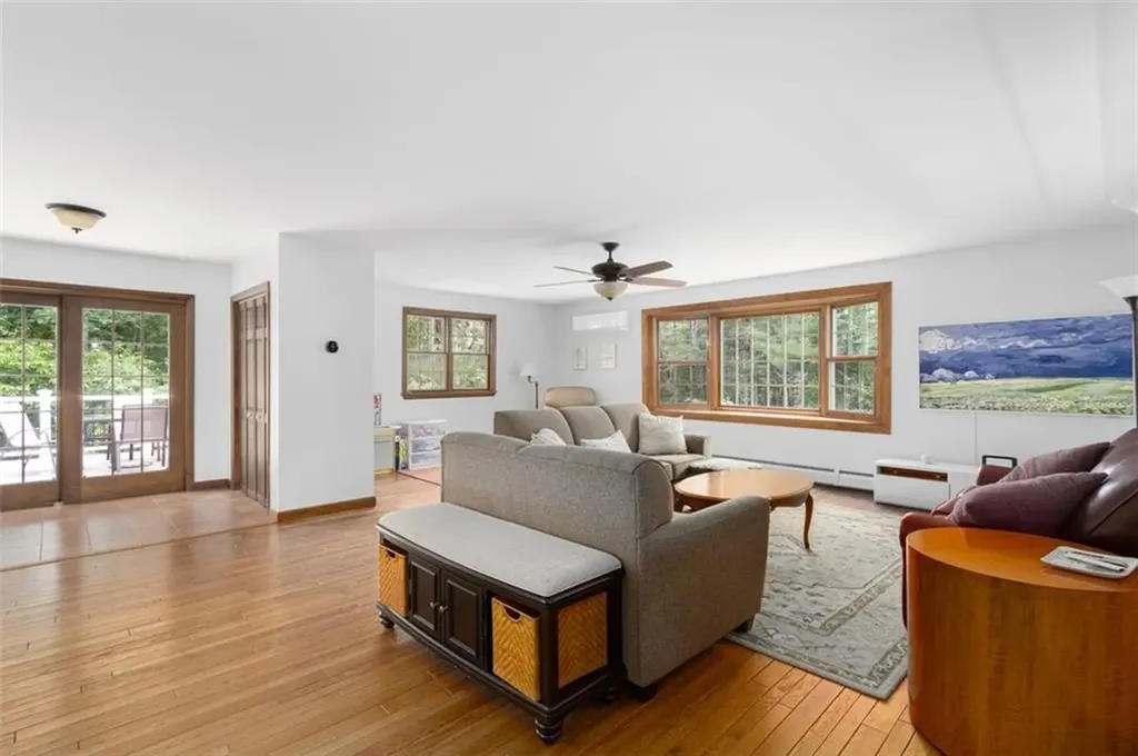 257 Shannock Road South Kingstown RI 02879