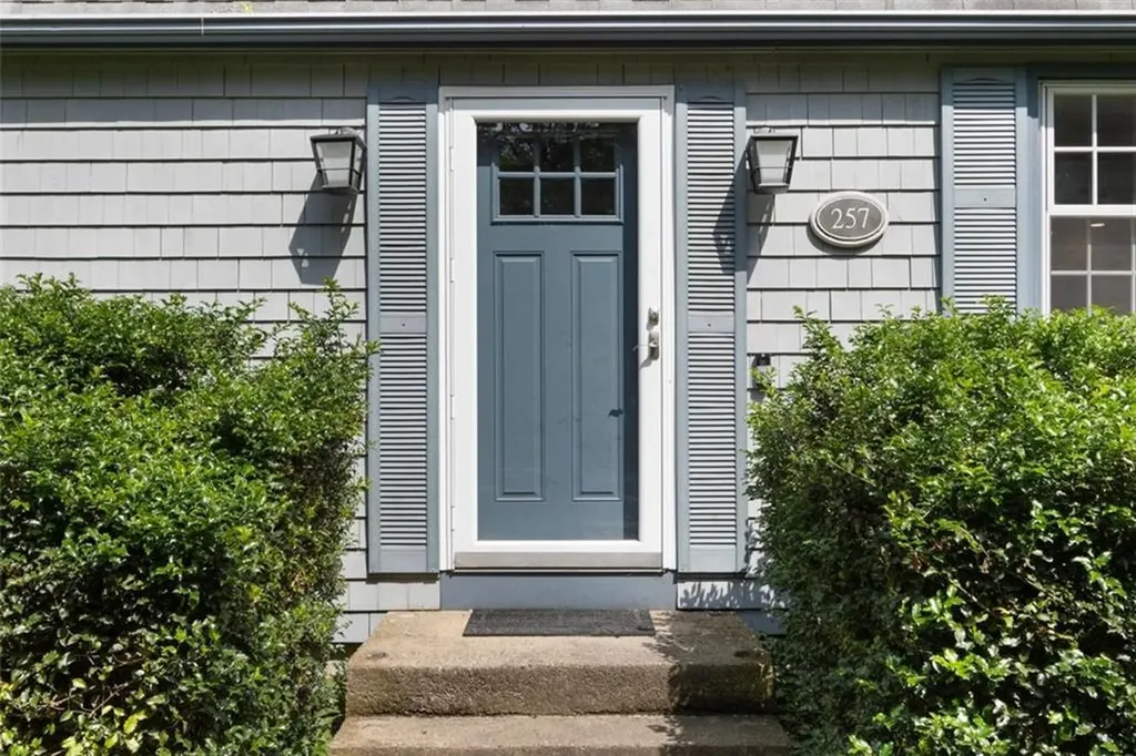 257 Shannock Road South Kingstown RI 02879