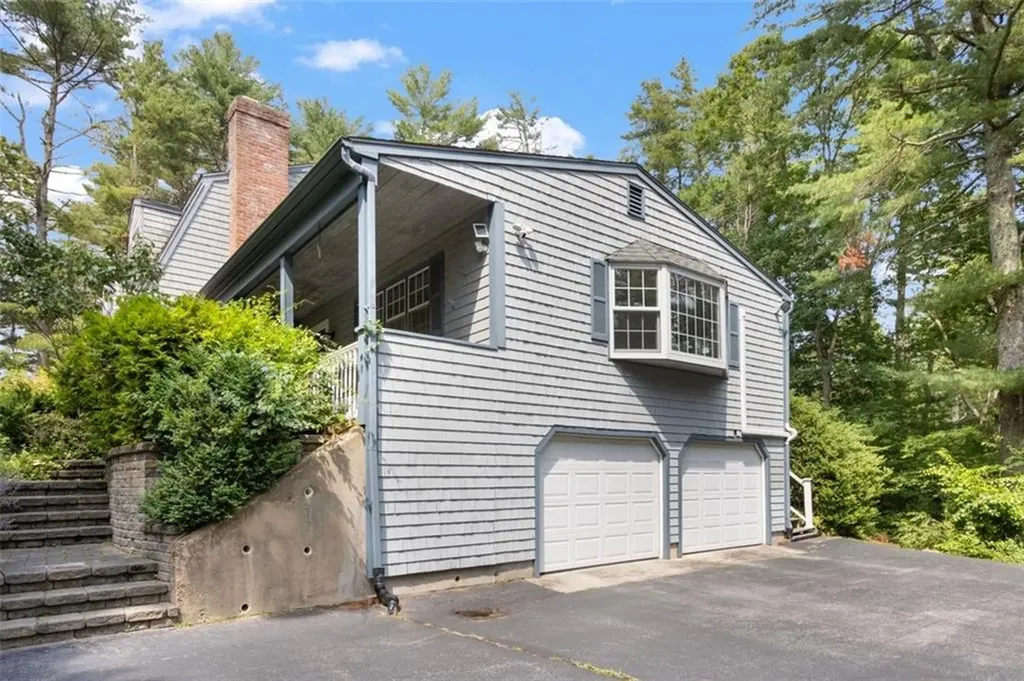 257 Shannock Road South Kingstown RI 02879