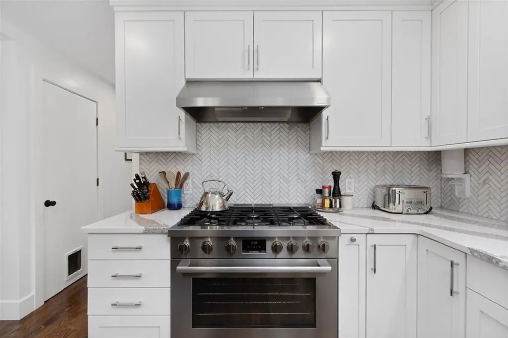 257 Shannock Road South Kingstown RI 02879