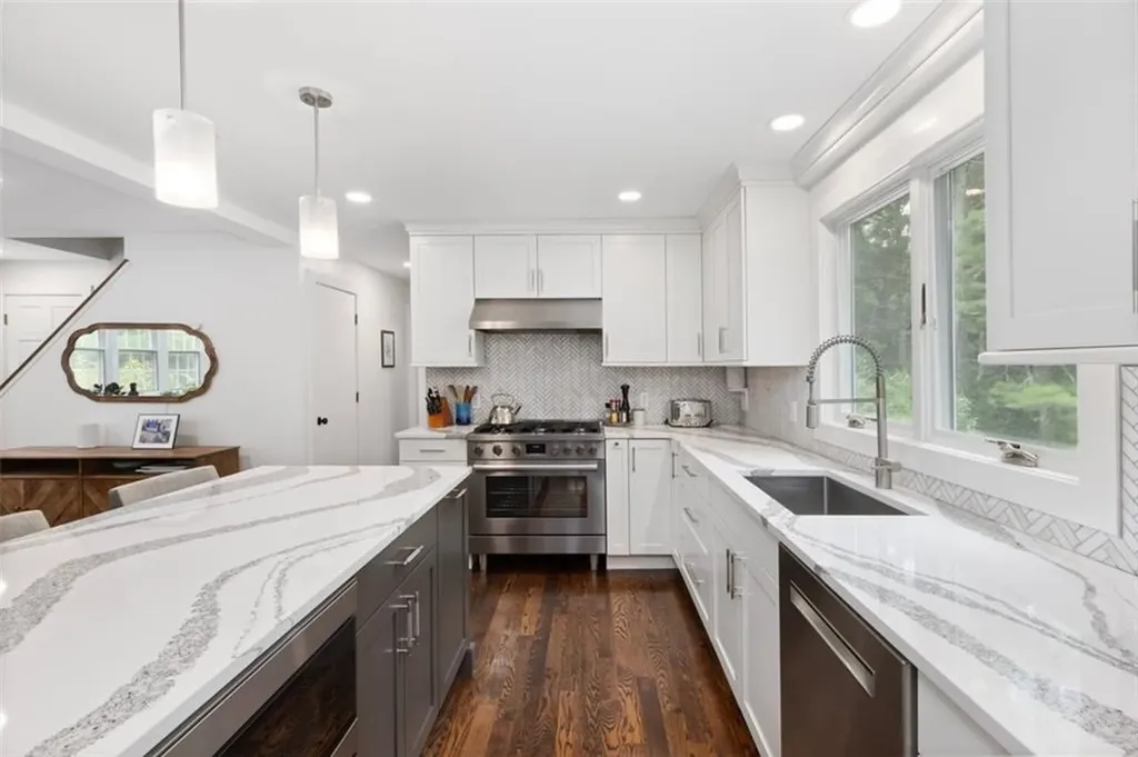 257 Shannock Road South Kingstown RI 02879