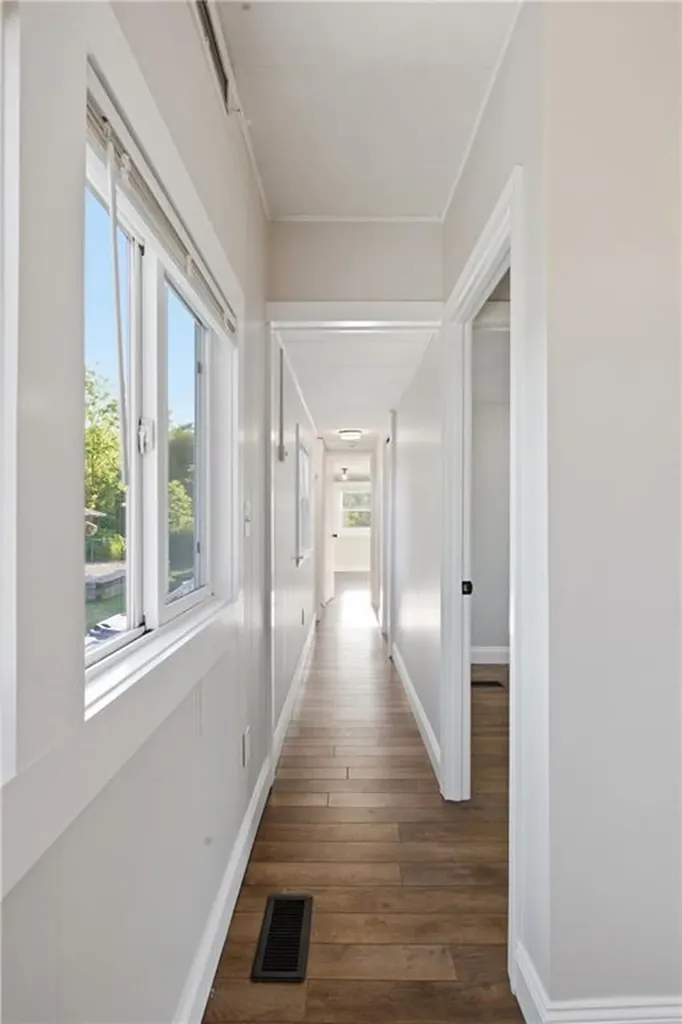 48 Mason Avenue Portsmouth RI 02871