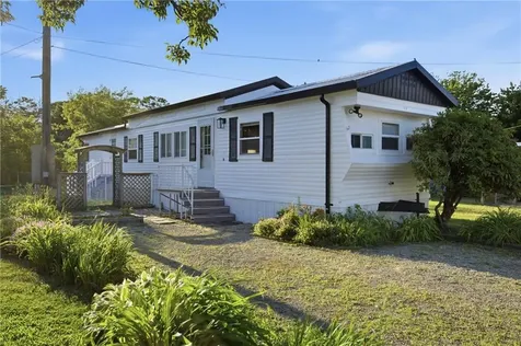 48 Mason Avenue Portsmouth RI 02871